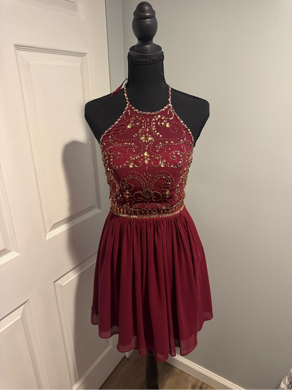Camille La Vie Beaded Burgundy Halter Prom Dress Size 3/4